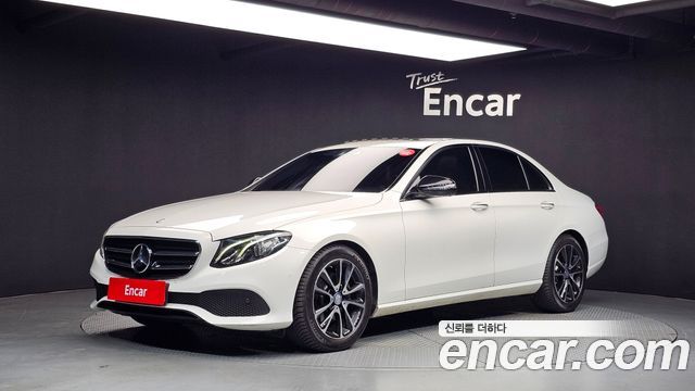Mercedes-Benz E-Class из Кореи Encar