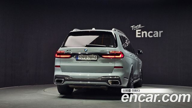 BMW X7 xDrive 40i M Sport 6STR — пробег 13 762 км — фото 4 из 5