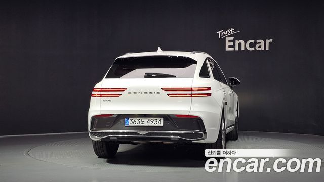 Genesis GV70 из Кореи Encar
