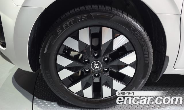 Hyundai Staria из Кореи Encar