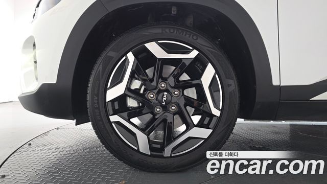 Kia Seltos из Кореи Encar