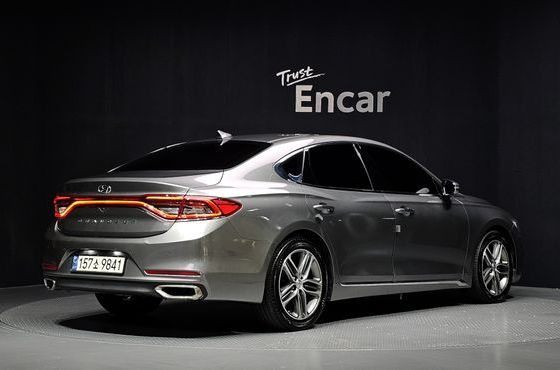 Hyundai Grandeur 3.0 LPi Modern (Rental Car) — пробег 186 480 км — фото 2 из 5