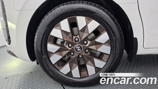 Hyundai Staria из Кореи Encar