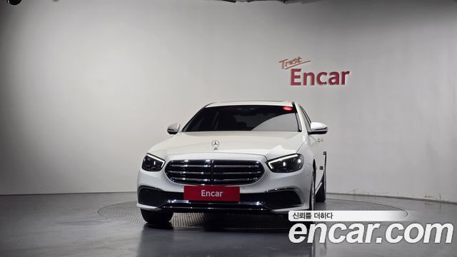 Mercedes-Benz E-Class из Кореи Encar