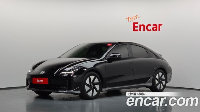 Hyundai Ioniq6 Standard E-Value+ — пробег 11 854 км — фото 1 из 5