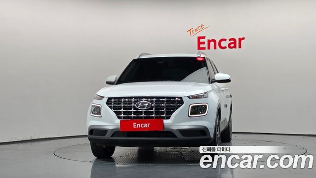 Hyundai Venue 1,6 Premium — пробег 7 966 км — фото 3 из 5