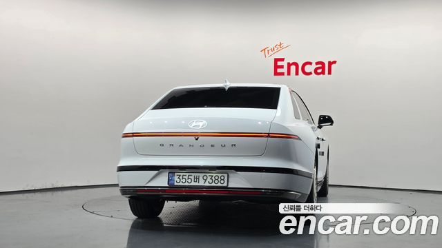 Hyundai Grandeur Calligraphy — пробег 17 678 км — фото 4 из 5