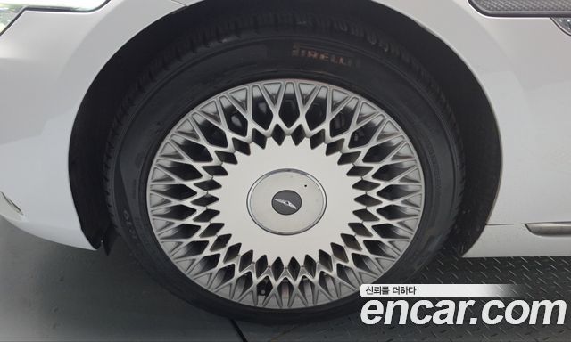 Genesis G90 из Кореи Encar