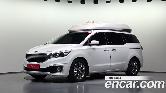 Kia Carnival 7-seater Hi-limousine VIP — пробег 211 646 км — фото 1 из 5