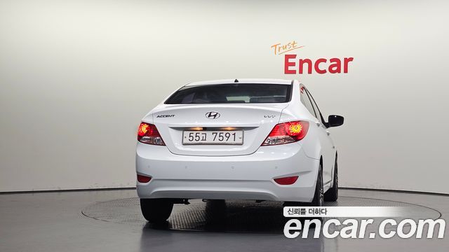 Hyundai Accent из Кореи Encar