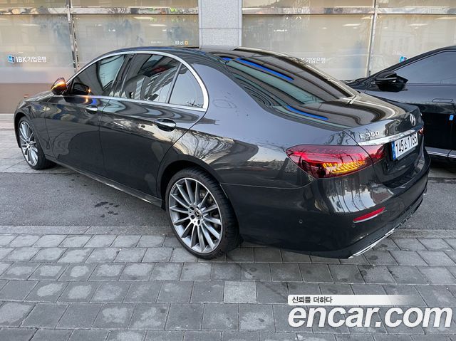 Mercedes-Benz E-Class E350 4MATIC AMG Line — пробег 53 008 км — фото 4 из 5