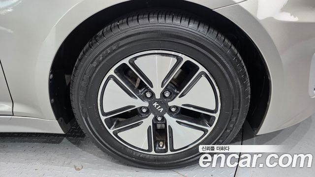 Kia K5 Export — пробег 72 128 км — фото 5 из 5