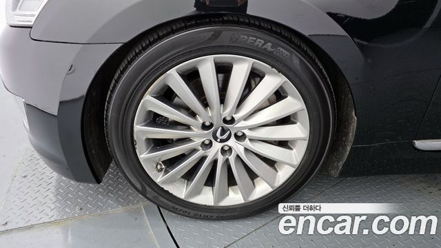 Hyundai Equus из Кореи Encar