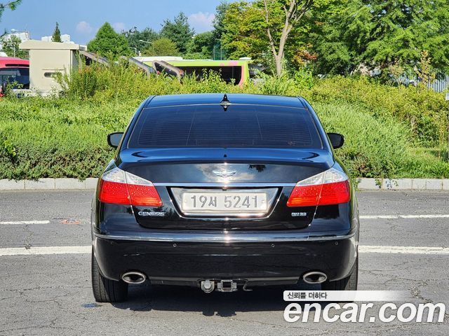Hyundai Genesis из Кореи Encar