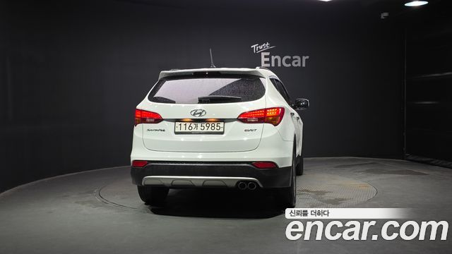 Hyundai Santafe Diesel(e-VGT) 2.0 2WD Premium — пробег 104 128 км — фото 4 из 5