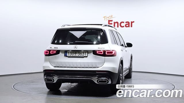 Mercedes-Benz GLB-Class из Кореи Encar