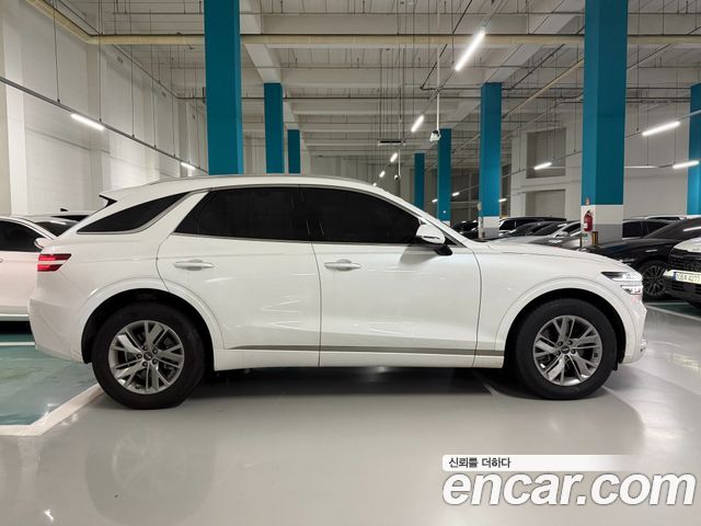 Genesis GV70 2.5T Gasoline 2WD — пробег 26 000 км — фото 3 из 5