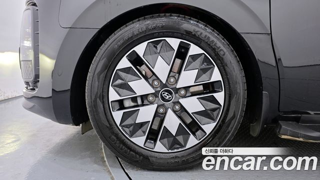 Hyundai Staria из Кореи Encar