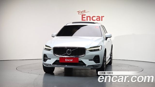 Volvo XC60 B5 Inscription — пробег 45 810 км — фото 3 из 5