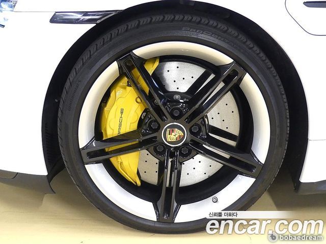 Porsche Taycan из Кореи Encar