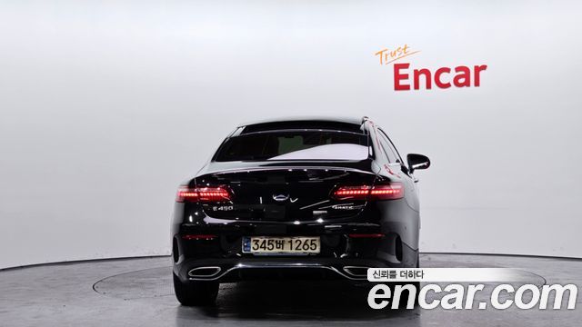 Mercedes-Benz E-Class из Кореи Encar