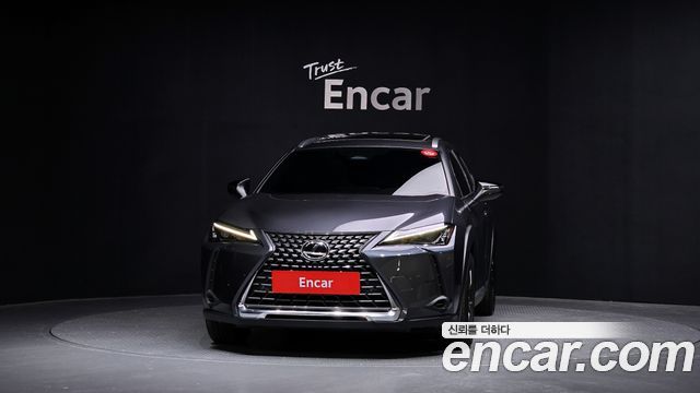 Lexus UX из Кореи Encar