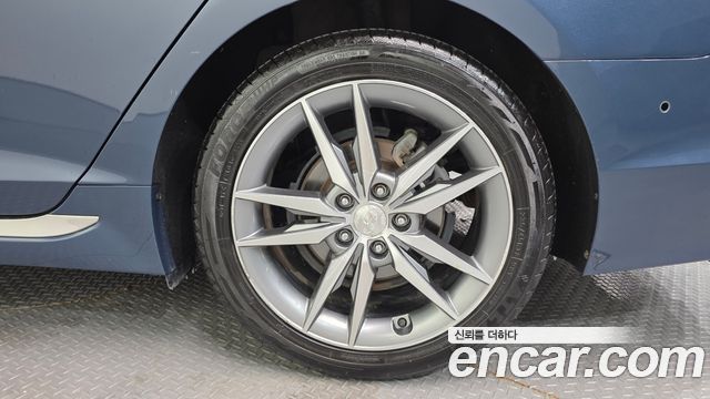 Hyundai Sonata 2.0 Turbo Exclusive — пробег 117 356 км — фото 5 из 5