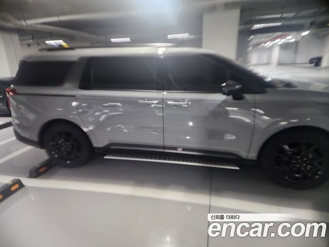 Kia Carnival Hev 9 Seater X Line — пробег 2 850 км — фото 2 из 5
