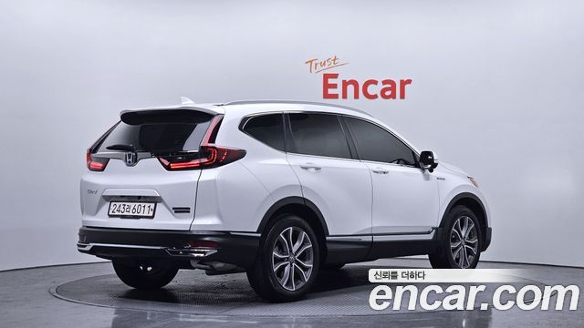 Honda CR-V 2.0 Hybrid Touring 4WD — пробег 42 045 км — фото 2 из 5