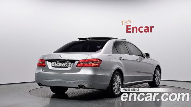 Mercedes-Benz E-Class из Кореи Encar