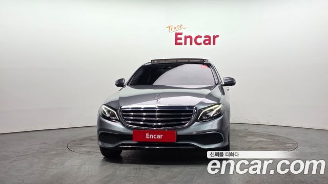 Mercedes-Benz E-Class из Кореи Encar