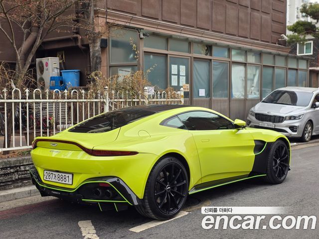Astonmartin Vantage 4.0 V8 Coupe — пробег 73 000 км — фото 5 из 5