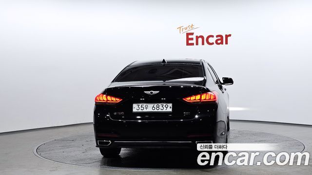 Hyundai Genesis из Кореи Encar