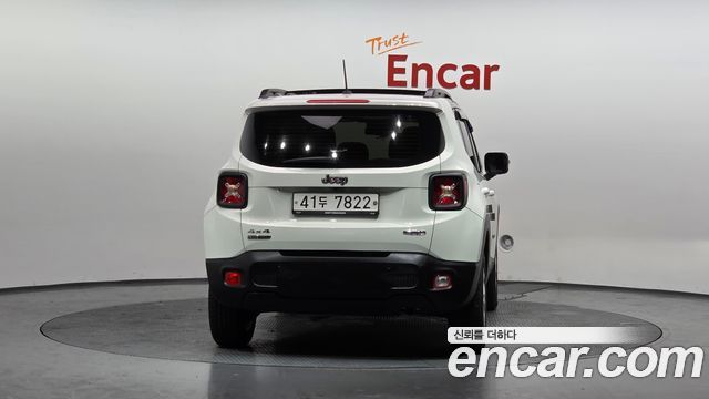 Jeep Renegade 2.0 Diesel Longitude AWD — пробег 70 519 км — фото 4 из 5