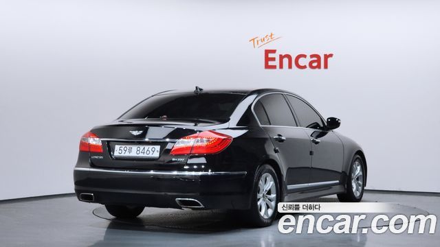 Hyundai Genesis из Кореи Encar