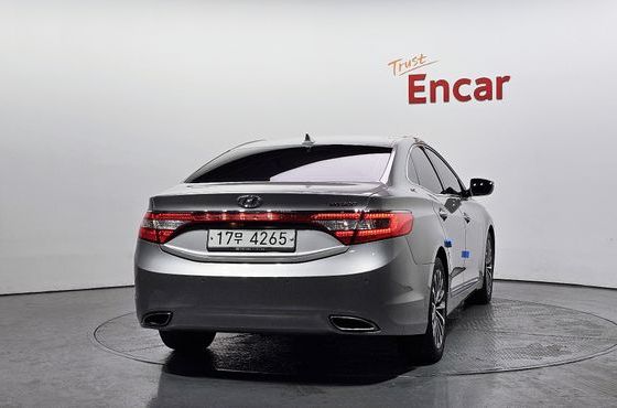 Hyundai Grandeur HG300 Premium — пробег 152 078 км — фото 4 из 5
