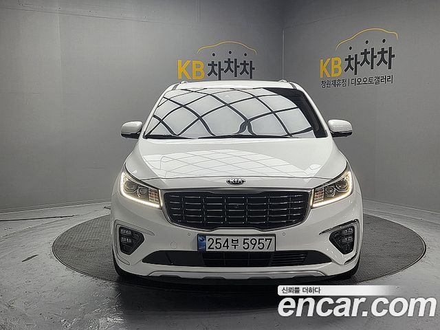 Kia Carnival из Кореи Encar