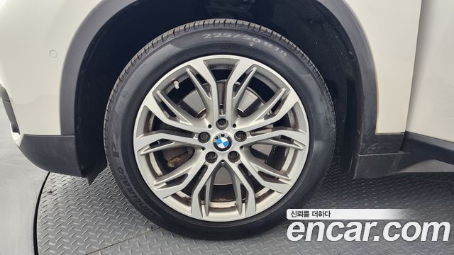 BMW X1 xDrive 20d — пробег 82 883 км — фото 5 из 5