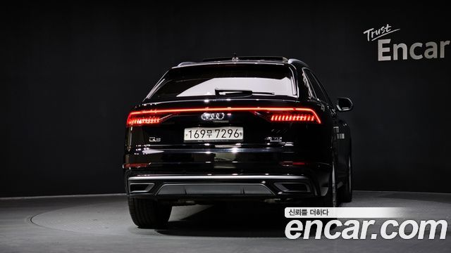 Audi Q8 из Кореи Encar