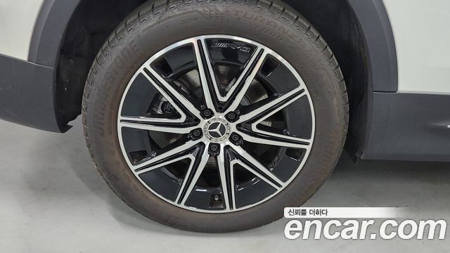 Mercedes-Benz EQB EQB300 4MATIC AMG Line — пробег 7 046 км — фото 5 из 5