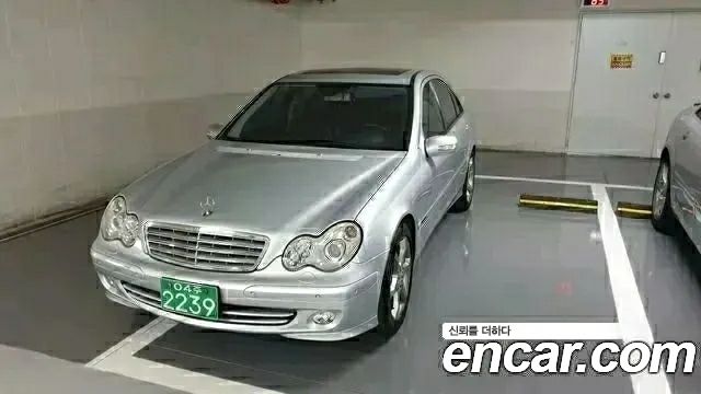 Mercedes-Benz C-Class C180K W203 — пробег 68 000 км — фото 1 из 5
