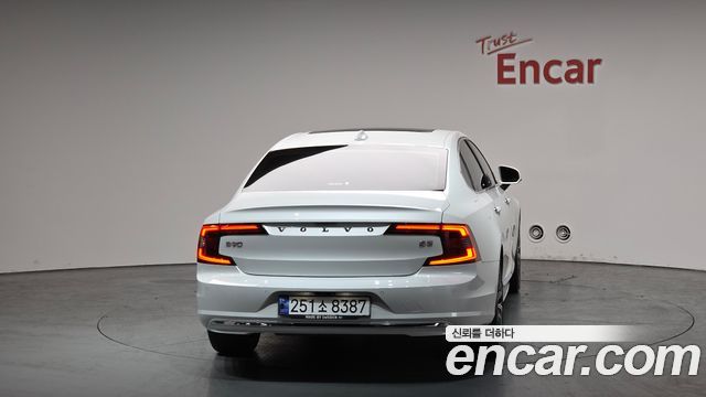 Volvo S90 из Кореи Encar