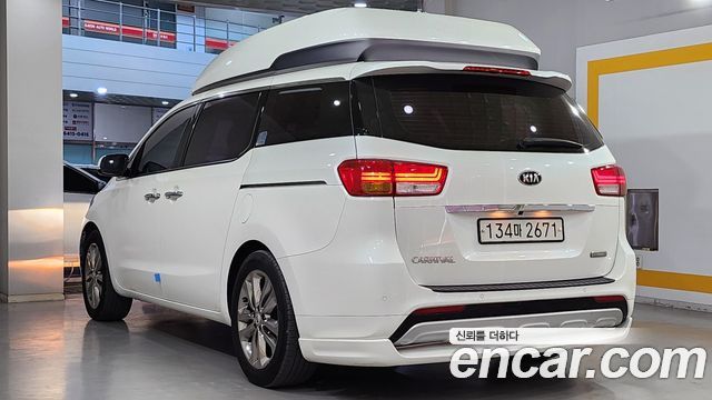 Kia Carnival из Кореи Encar