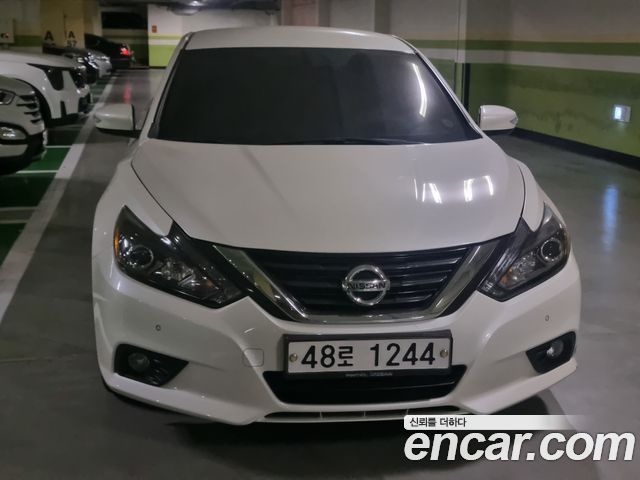 Nissan Altima из Кореи Encar