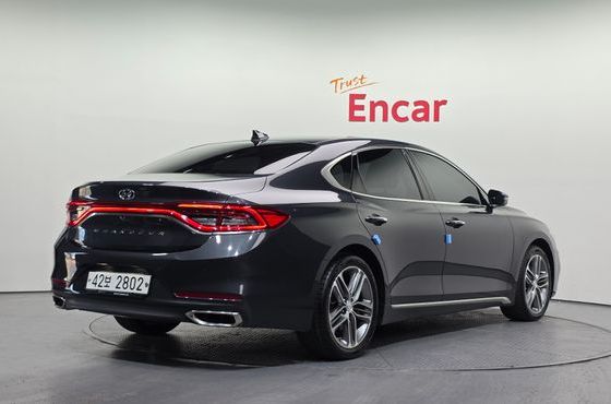 Hyundai Grandeur 3.0 LPi Dsabled Person Exclusive Special — пробег 125 653 км — фото 2 из 5