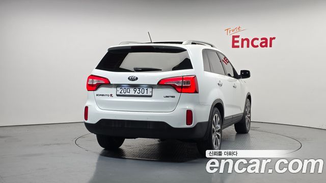Kia Sorento Diesel 2.0 2WD Limited — пробег 116 947 км — фото 4 из 5