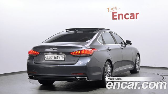 Hyundai Genesis из Кореи Encar