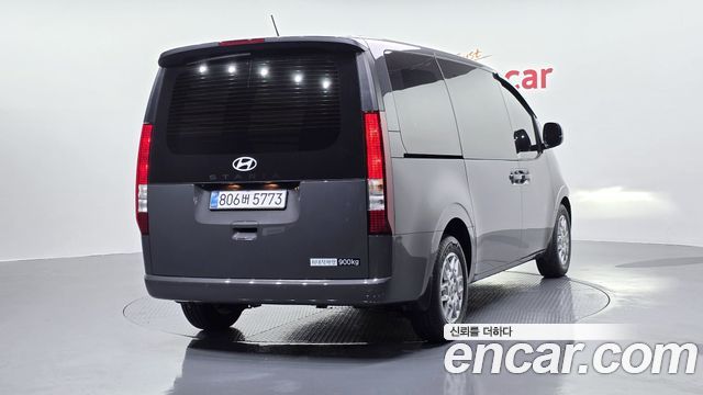 Hyundai Staria из Кореи Encar