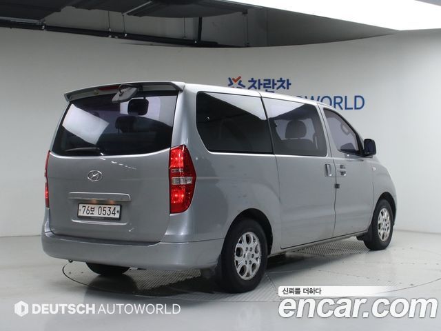 Hyundai Starex 12-Seater Wagon CVX Luxury — пробег 168 158 км — фото 2 из 5
