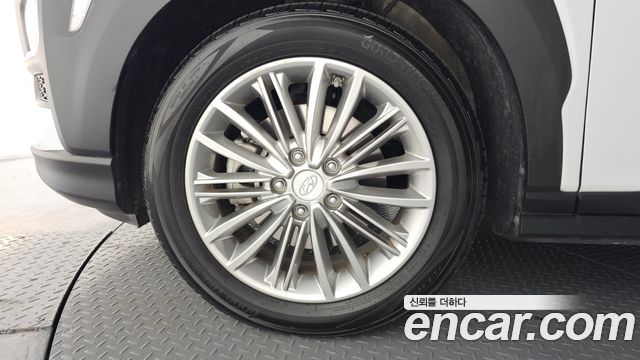Hyundai Kona из Кореи Encar